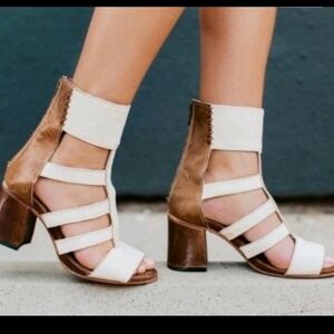 Freebird Women’s Beige Raven Distressed Leather Gladiator Cage Boho Western Heel